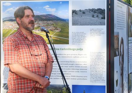 OTVORITEV RAZSTAVE SLOVANI NA NOTRANJSKEM 10 FOTO LJUBO VUKELIČ